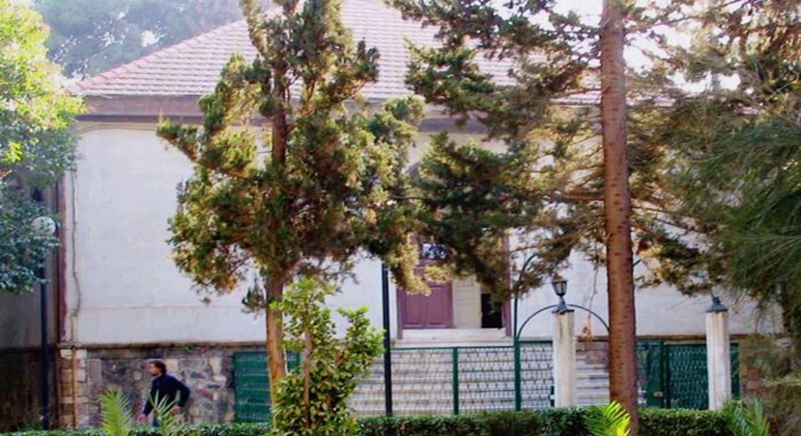 ع ع تطلعات ومؤهلات